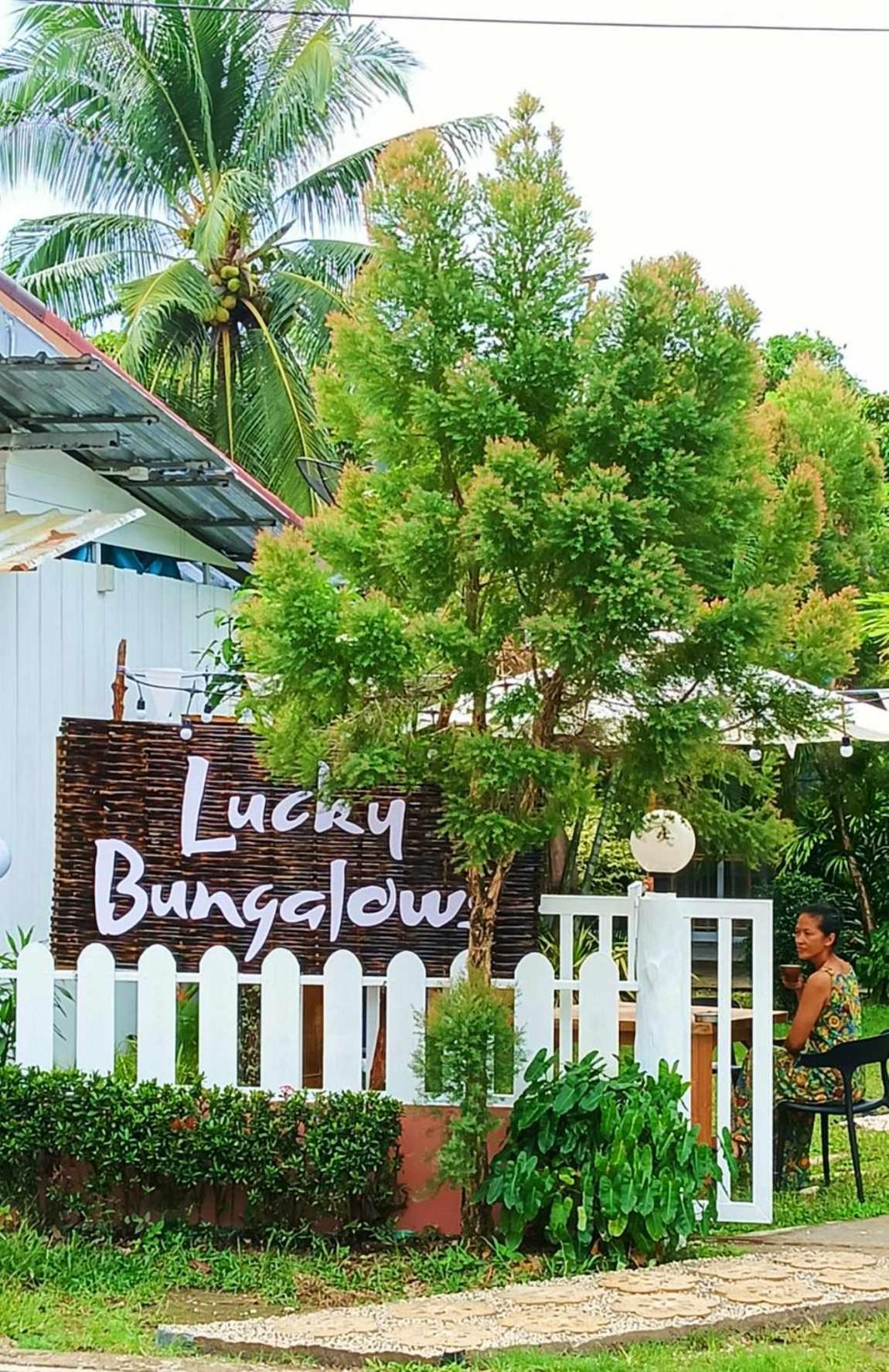 Lucky Bungalows Ko Muk Exterior foto